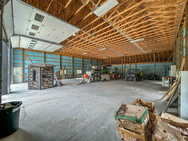 $996,000 | 1609 South Sage Lake Road, Hale, MI 48739