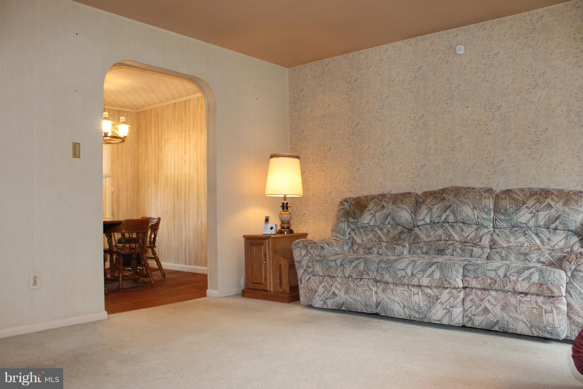 116 Wellington Road Lancaster, PA 17603 - Photo 5 of 24 Living Room