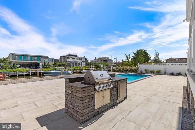 $5,450,000 | 24 Beacon Drive, Long Beach Township, NJ 08008