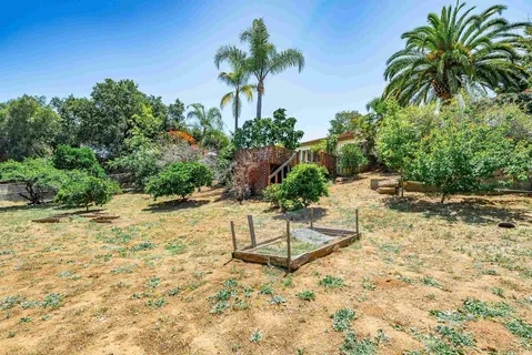 $859,000 | 2077 Mountain View Drive, Escondido, CA 92027