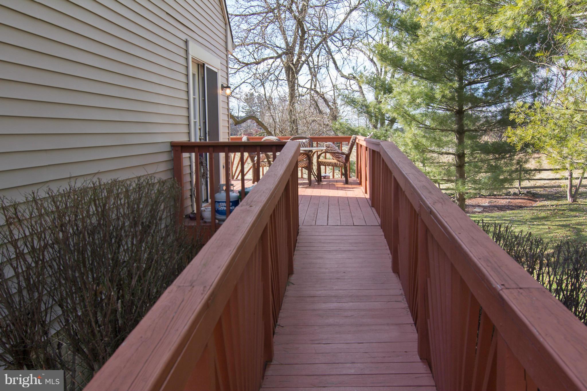 961 Firestone Road Westminster, MD 21158 - Photo 28 of 30 Driveway entrance to kitchen