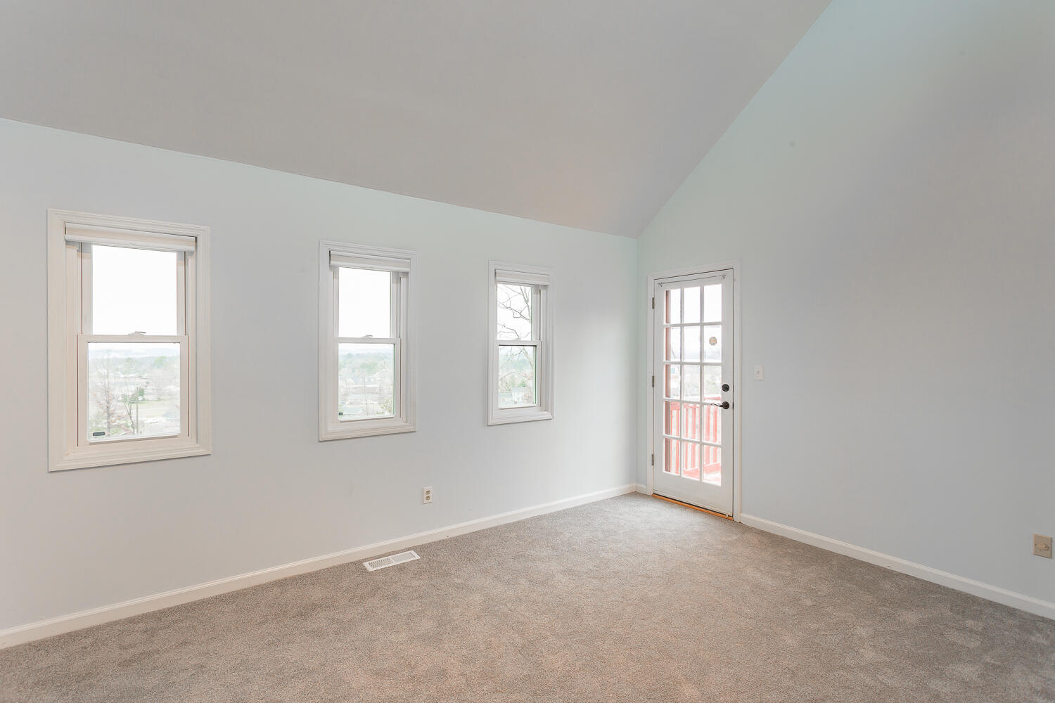 3704 Lantern Ridge Lane Chattanooga, TN 37421 - Photo 22 of 33 3704 lantern Ridge Lane HD -master bedro