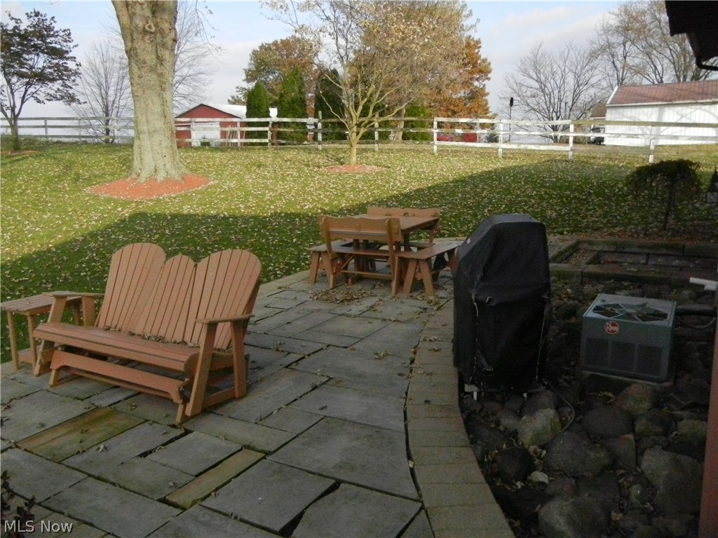 2962 Steiner Road Creston, OH 44217 - Photo 5 of 25 Sandstone Patio at back of house
