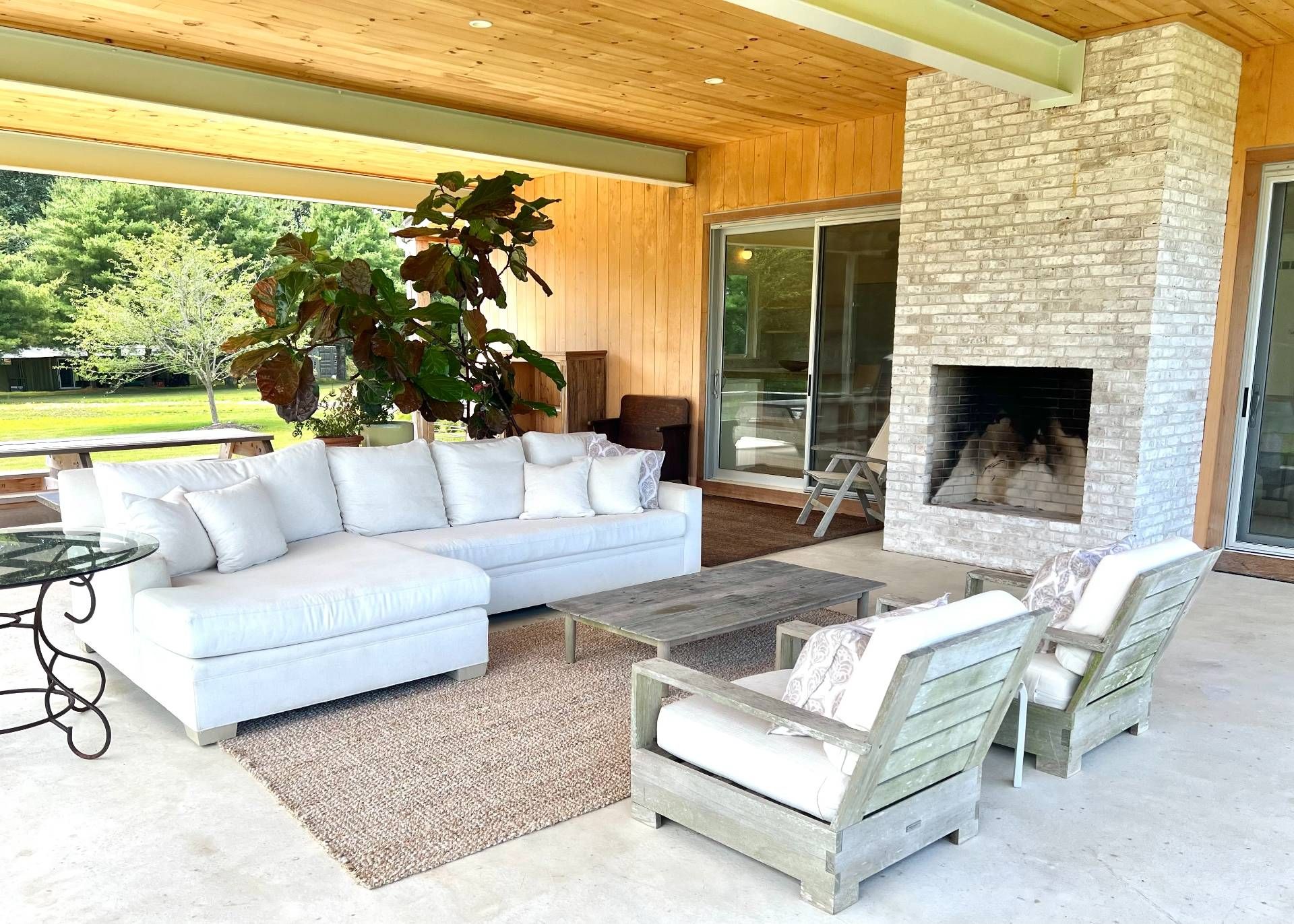 677 Lumber Lane Bridgehampton, NY 11932 - Photo 5 of 7