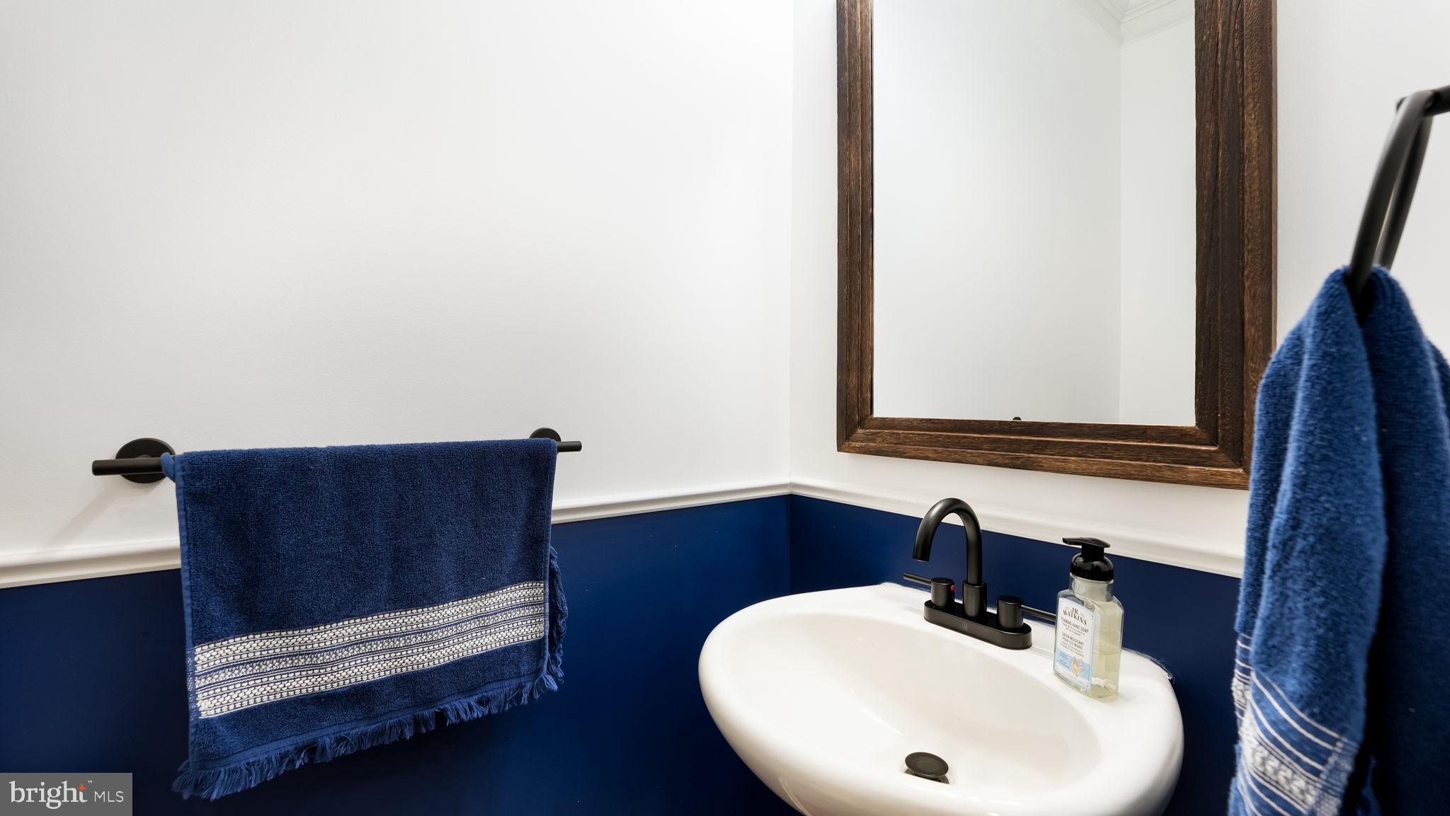 3752 William Daves Road, Unit 10 Doylestown, PA 18902 - Photo 12 of 28 Main level 1/2 Bath
