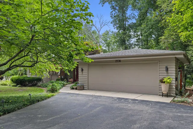 $687,500 | 2536 Green Haze Avenue, Mount Pleasant, WI 53406
