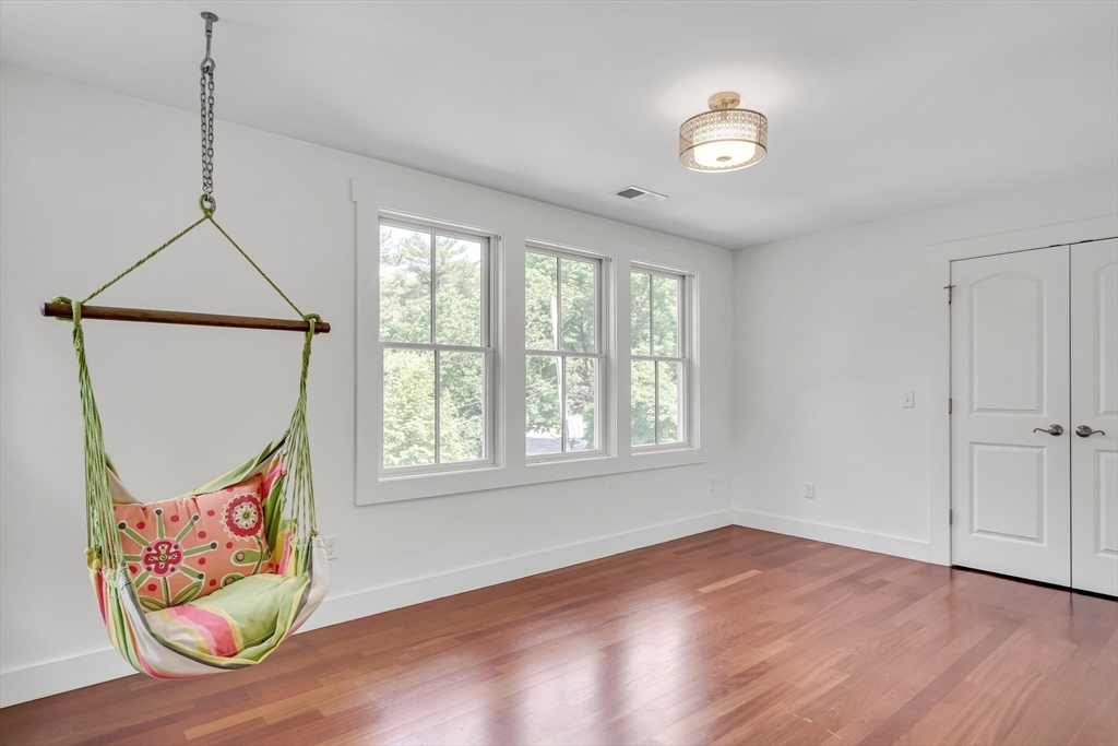 137 Withington Road Newton, MA 02460 - Photo 20 of 40 Gallery Image 20