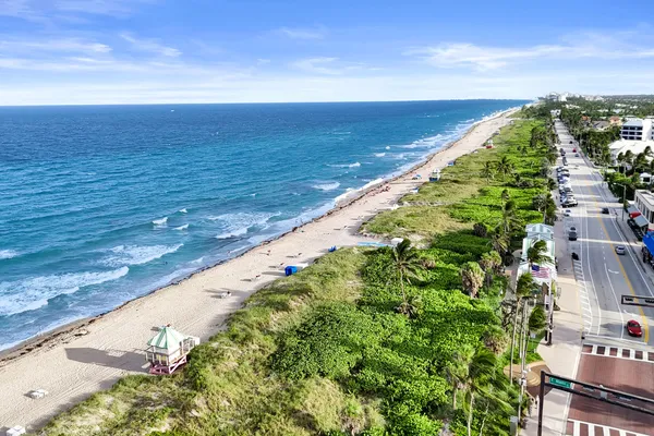 $2,500,000 | 246 North Swinton Avenue, Delray Beach, FL 33444