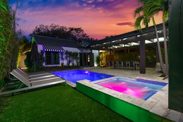 $2,500,000 | 246 North Swinton Avenue, Delray Beach, FL 33444