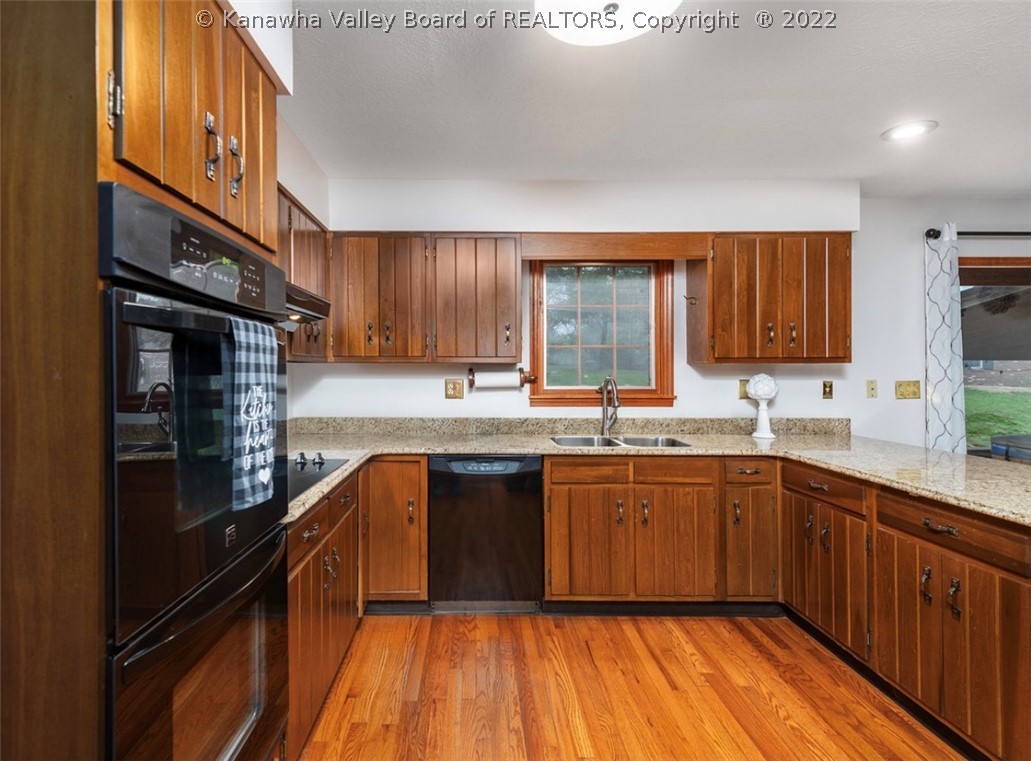 990 North Rustling Road South Charleston, WV 25303 - Photo 6 of 27 Gallery Image 6