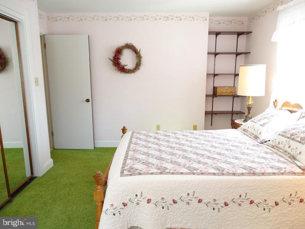 925 Skyline Avenue Lititz, PA 17543 - Photo 31 of 44 Gallery Image 31