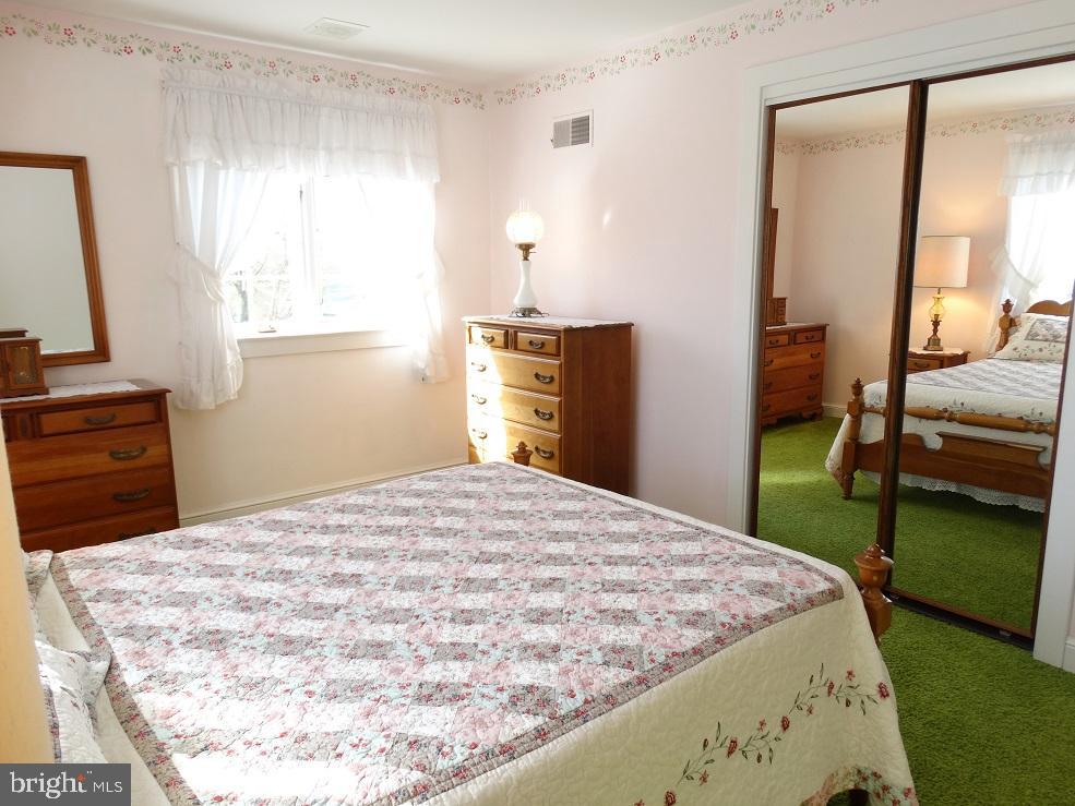 925 Skyline Avenue Lititz, PA 17543 - Photo 32 of 44 Gallery Image 32