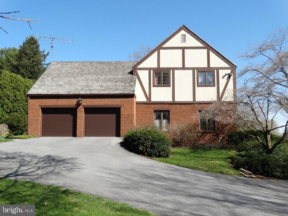 925 Skyline Avenue Lititz, PA 17543 - Photo 39 of 44 Gallery Image 39