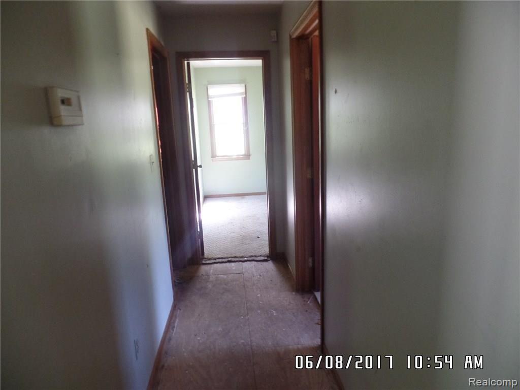 8187 Turner Road Fenton, MI 48430 - Photo 19 of 24 SAM_8594.JPG