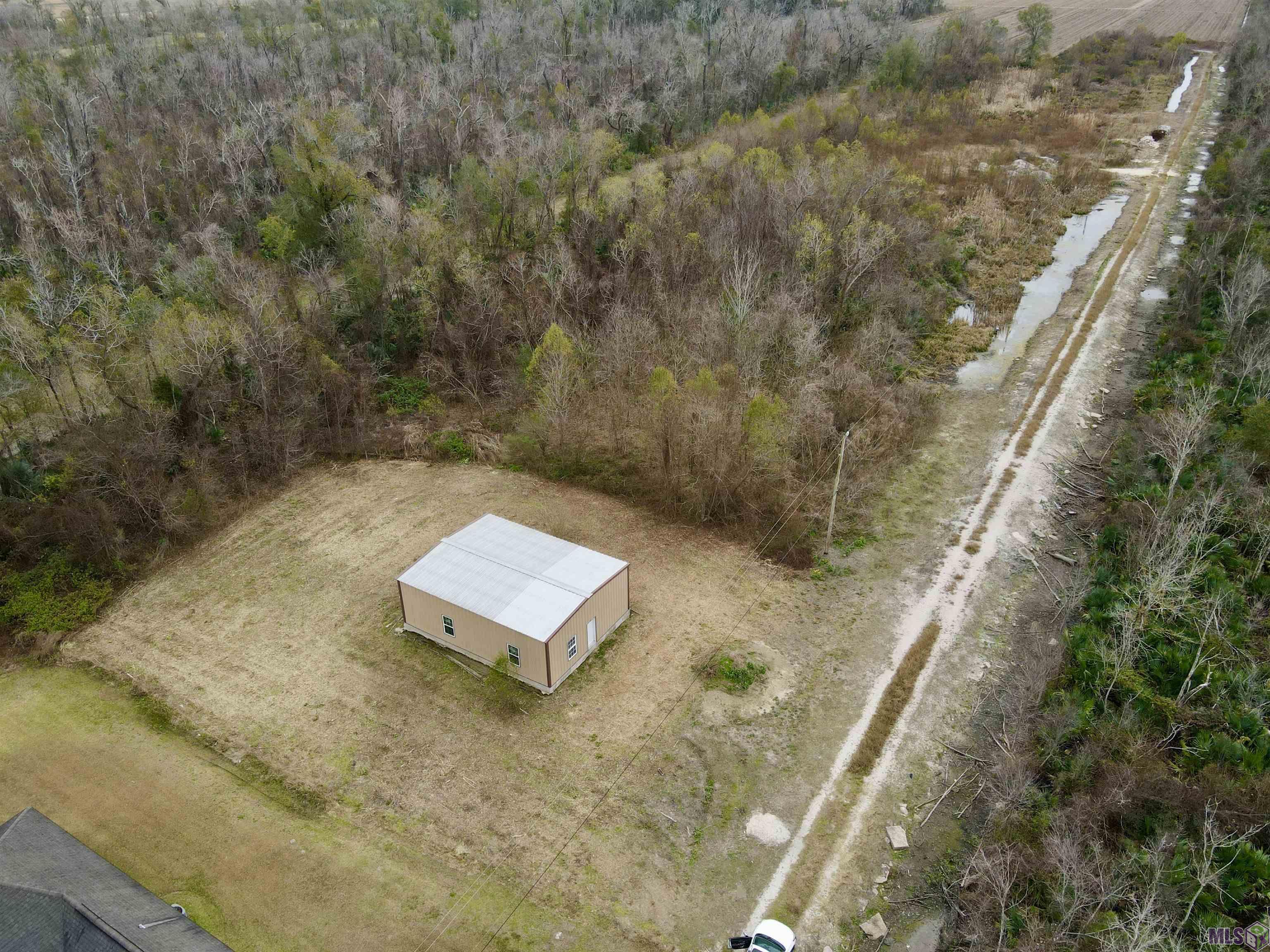 2922 Falcon Court Road Paulina, LA 70763 - Photo 3 of 15