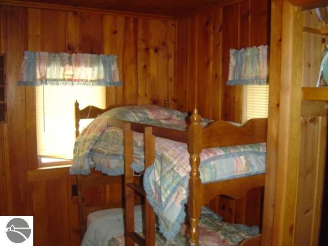 8469 Bay Point Road Beulah, MI 49617 - Photo 9 of 9 1645167-8.JPG