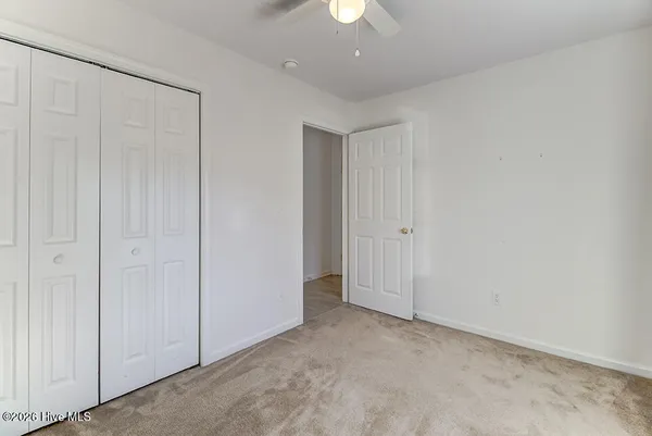 $300,000 | 215 Woodbine Terrace, Burgaw, NC 28425