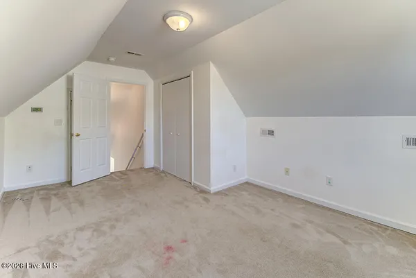 $300,000 | 215 Woodbine Terrace, Burgaw, NC 28425