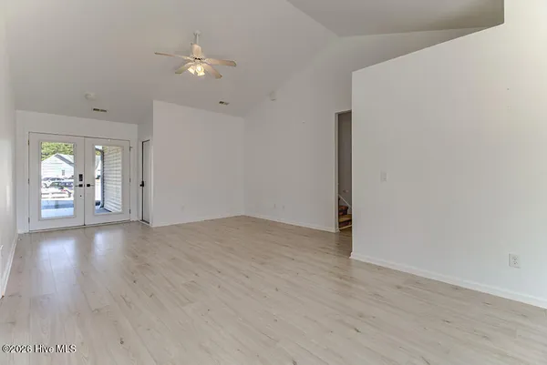$300,000 | 215 Woodbine Terrace, Burgaw, NC 28425