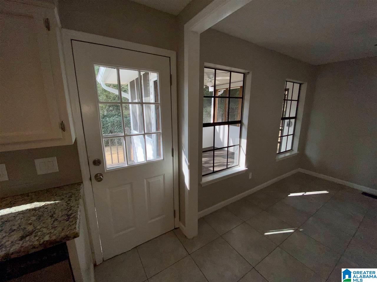 525 Bennett Drive Alabaster, AL 35007 - Photo 15 of 50