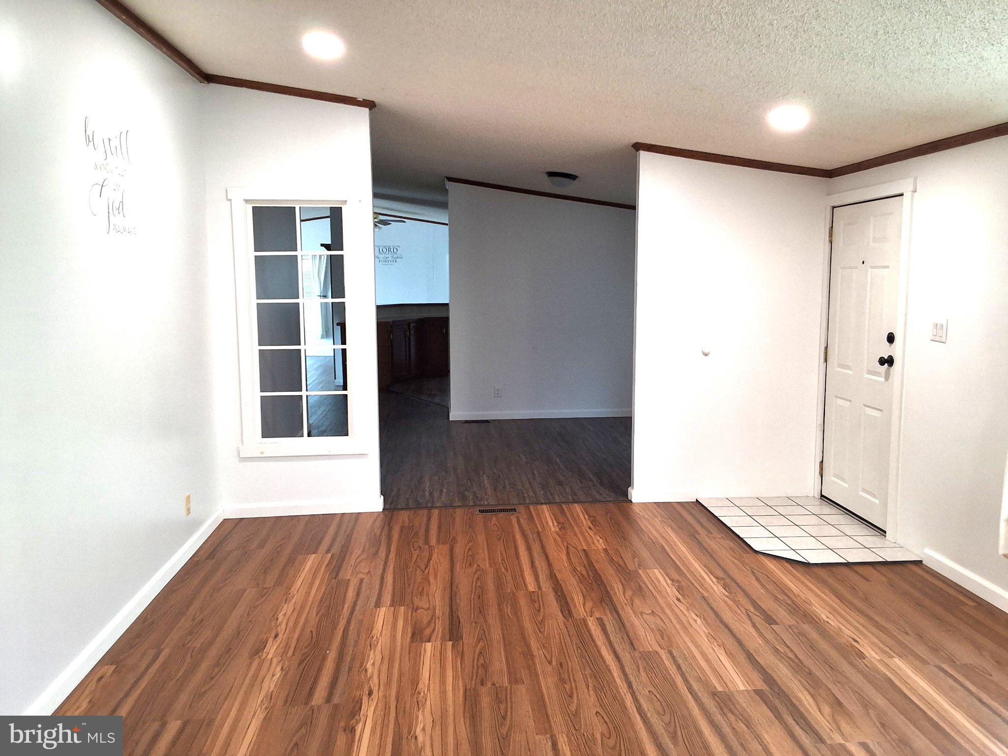 353 Cider Press Road Manheim, PA 17545 - Photo 4 of 34 Gallery Image 4
