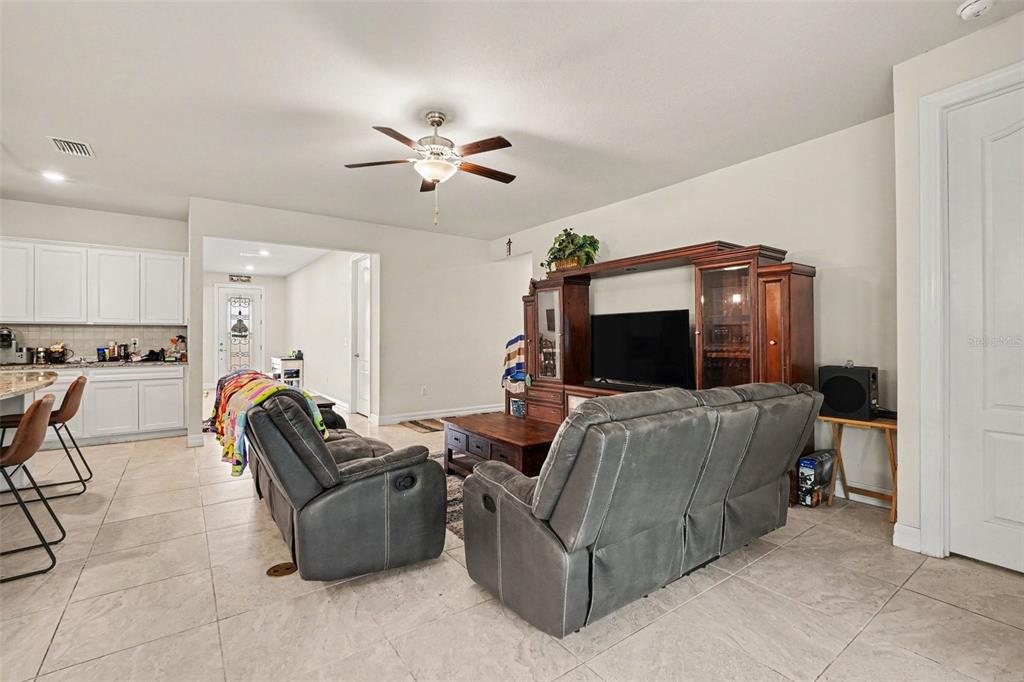 12593 Palapa Loop Spring Hill, FL 34610 - Photo 7 of 32