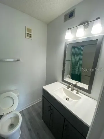 $190,000 | 3921 Southwest 34th Street, Unit 208, Gainesville, FL 32608