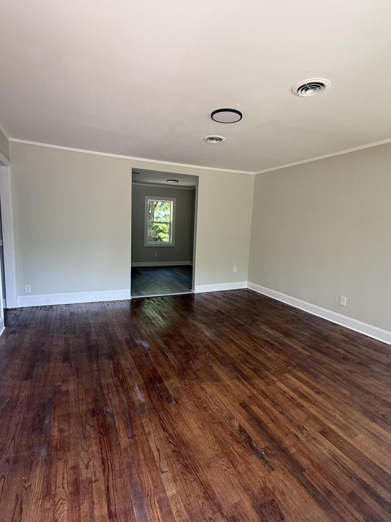 311 Lee Street Sumter, SC 29150 - Photo 8 of 35