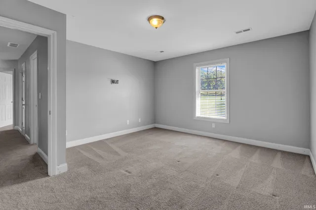 $379,900 | 4500 Clint Circle, Newburgh, IN 47630