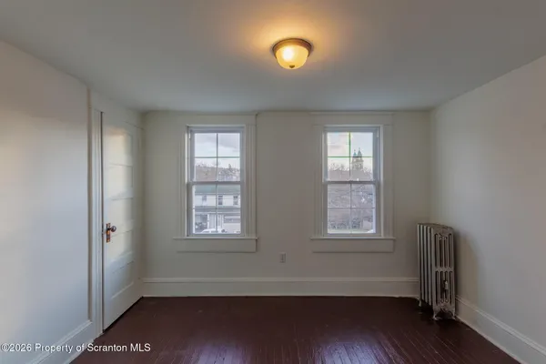 $1,400 | 623 East Elm Street, Unit 3, Scranton, PA 18505