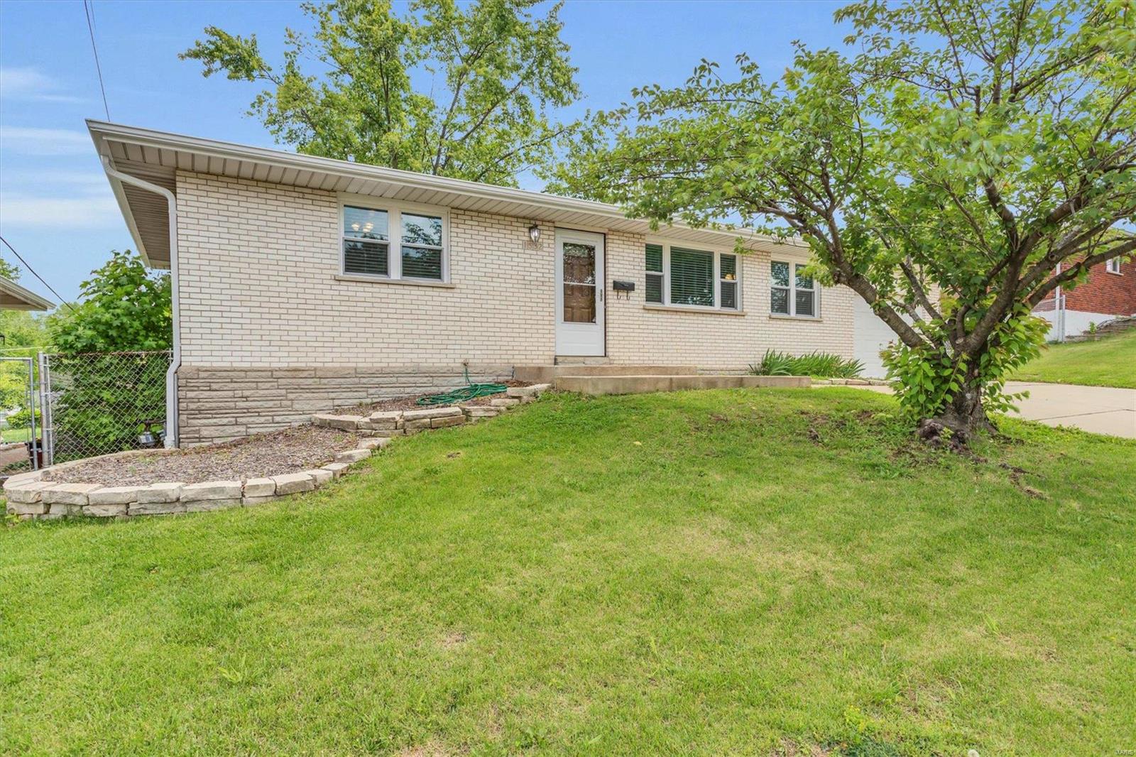 1532 Union Road St. Louis, MO 63125 - Photo 12 of 35 Gallery Image 12