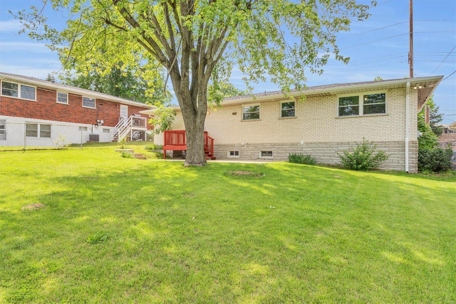 1532 Union Road St. Louis, MO 63125 - Photo 17 of 35 Gallery Image 17