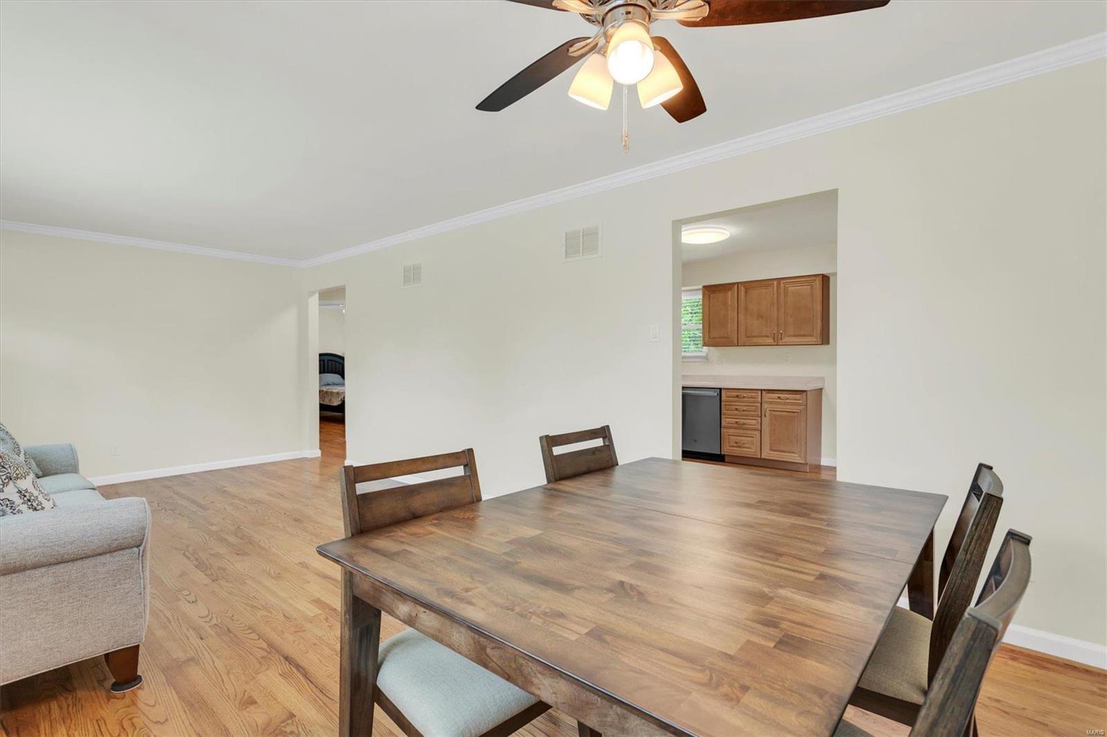 1532 Union Road St. Louis, MO 63125 - Photo 22 of 35 Gallery Image 22