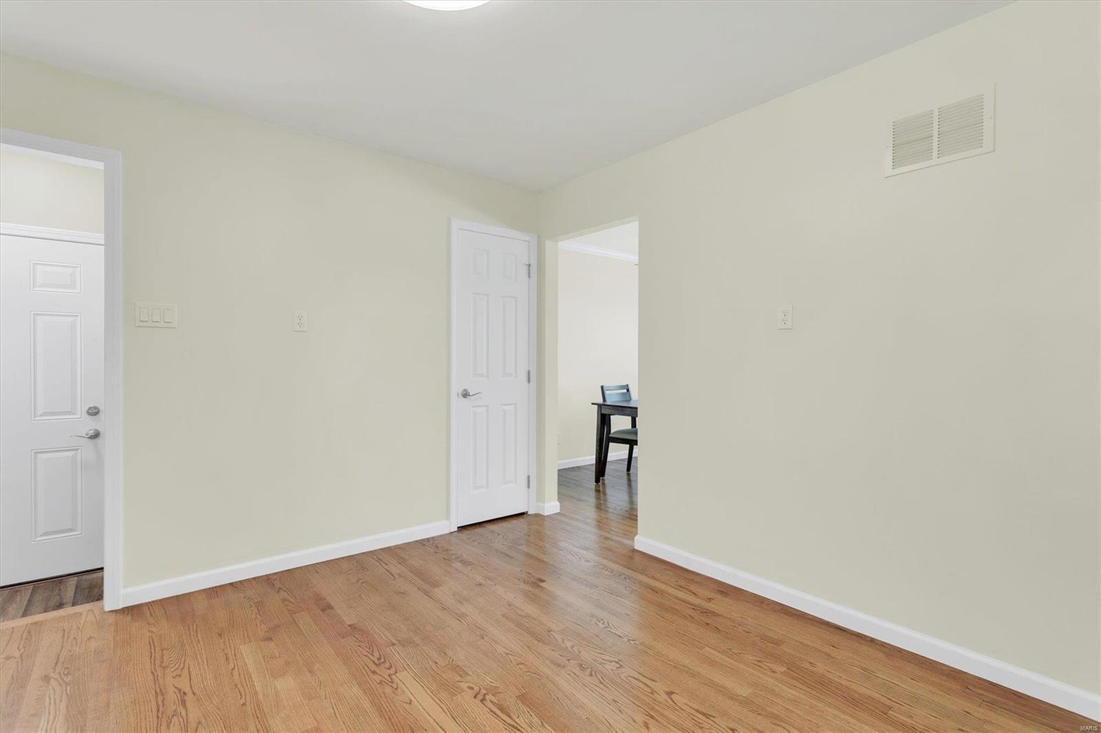 1532 Union Road St. Louis, MO 63125 - Photo 26 of 35 Gallery Image 26