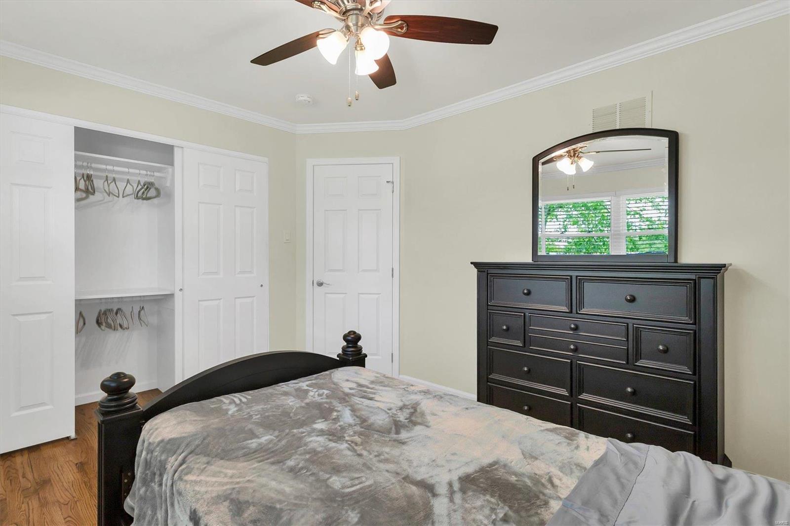 1532 Union Road St. Louis, MO 63125 - Photo 4 of 35 Gallery Image 4