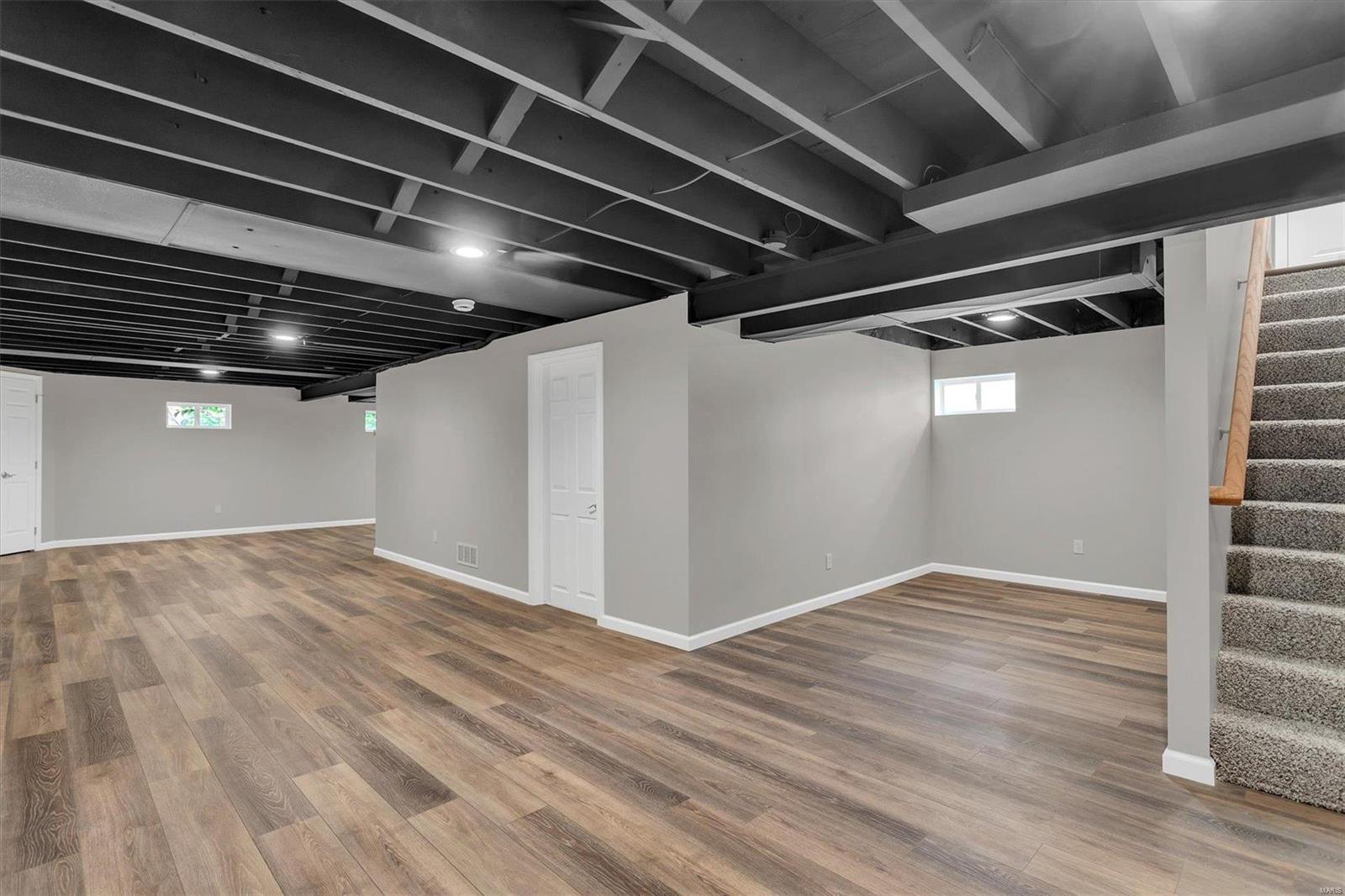 1532 Union Road St. Louis, MO 63125 - Photo 7 of 35 Gallery Image 7