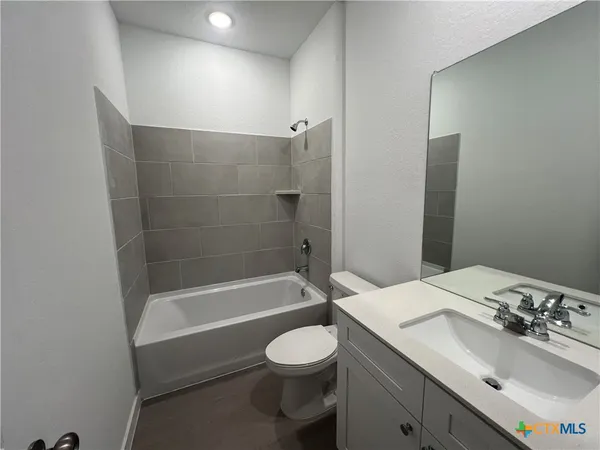 $2,150 | 8908 San Carlos, Seguin, TX 78155