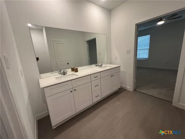 $2,150 | 8908 San Carlos, Seguin, TX 78155