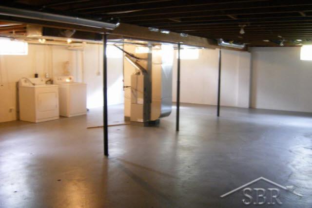 3775 Mack Road Saginaw, MI 48601 - Photo 5 of 14 20034064-4.JPG