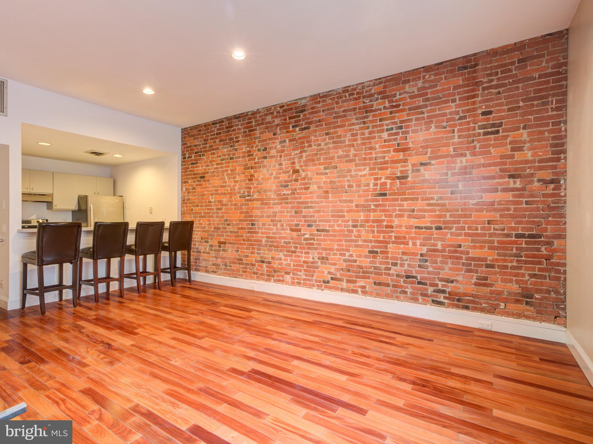 102 Church Street, Unit 301 Philadelphia, PA 19106 - Photo 13 of 29