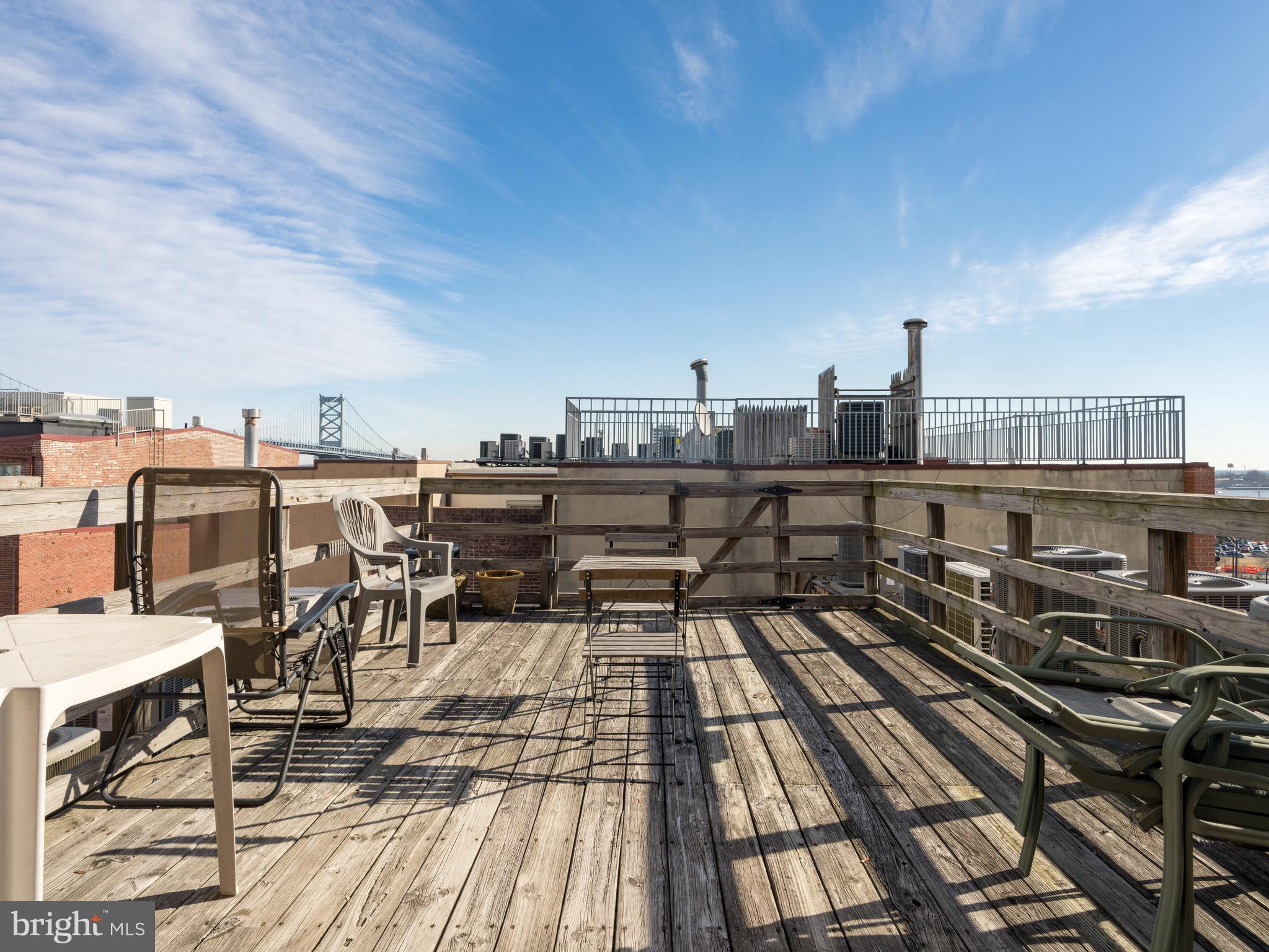 102 Church Street, Unit 301 Philadelphia, PA 19106 - Photo 28 of 29