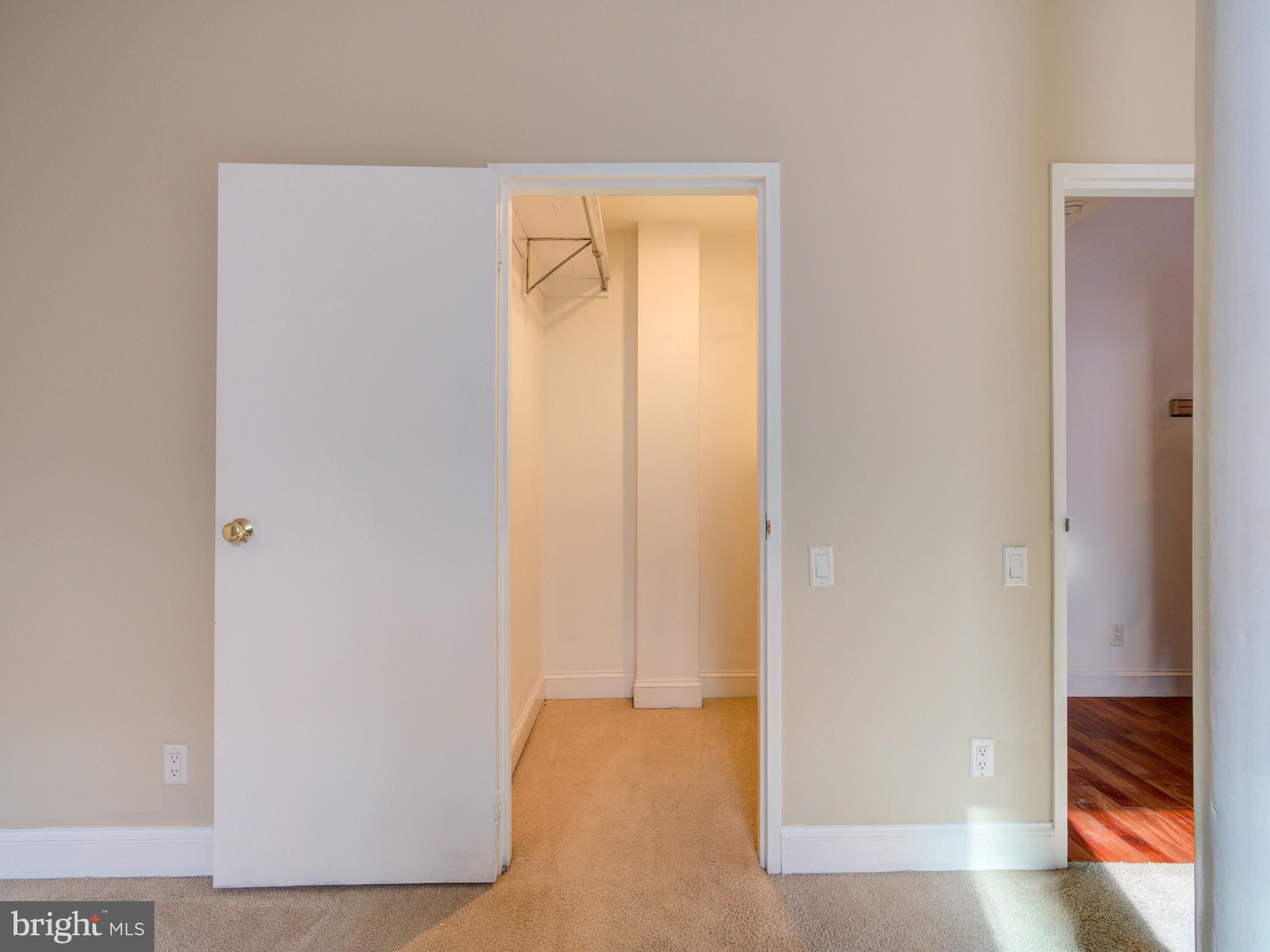 102 Church Street, Unit 301 Philadelphia, PA 19106 - Photo 9 of 29