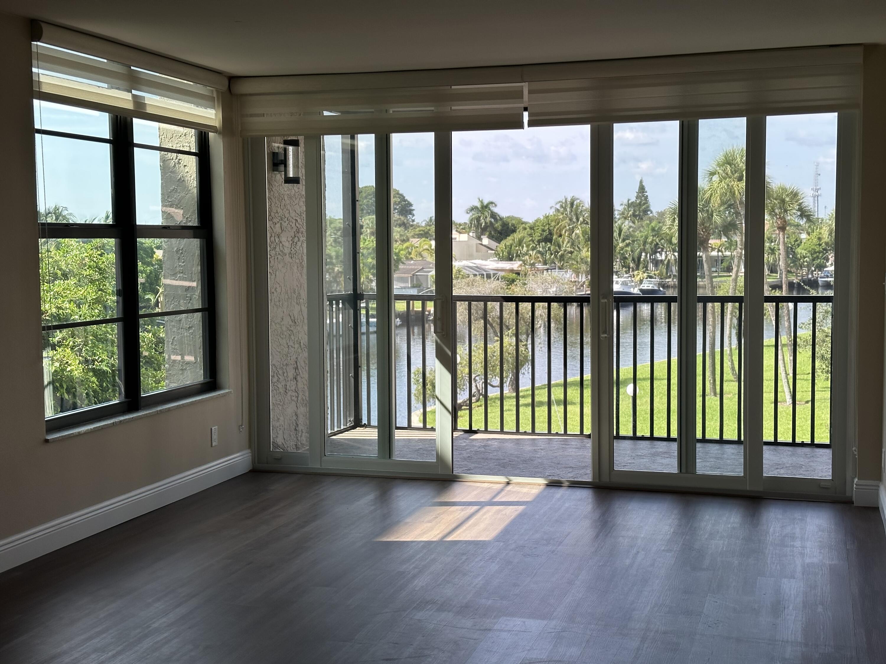 8 Royal Palm Way, Unit 3010 Boca Raton, FL 33432 - Photo 13 of 23 Balcony view2
