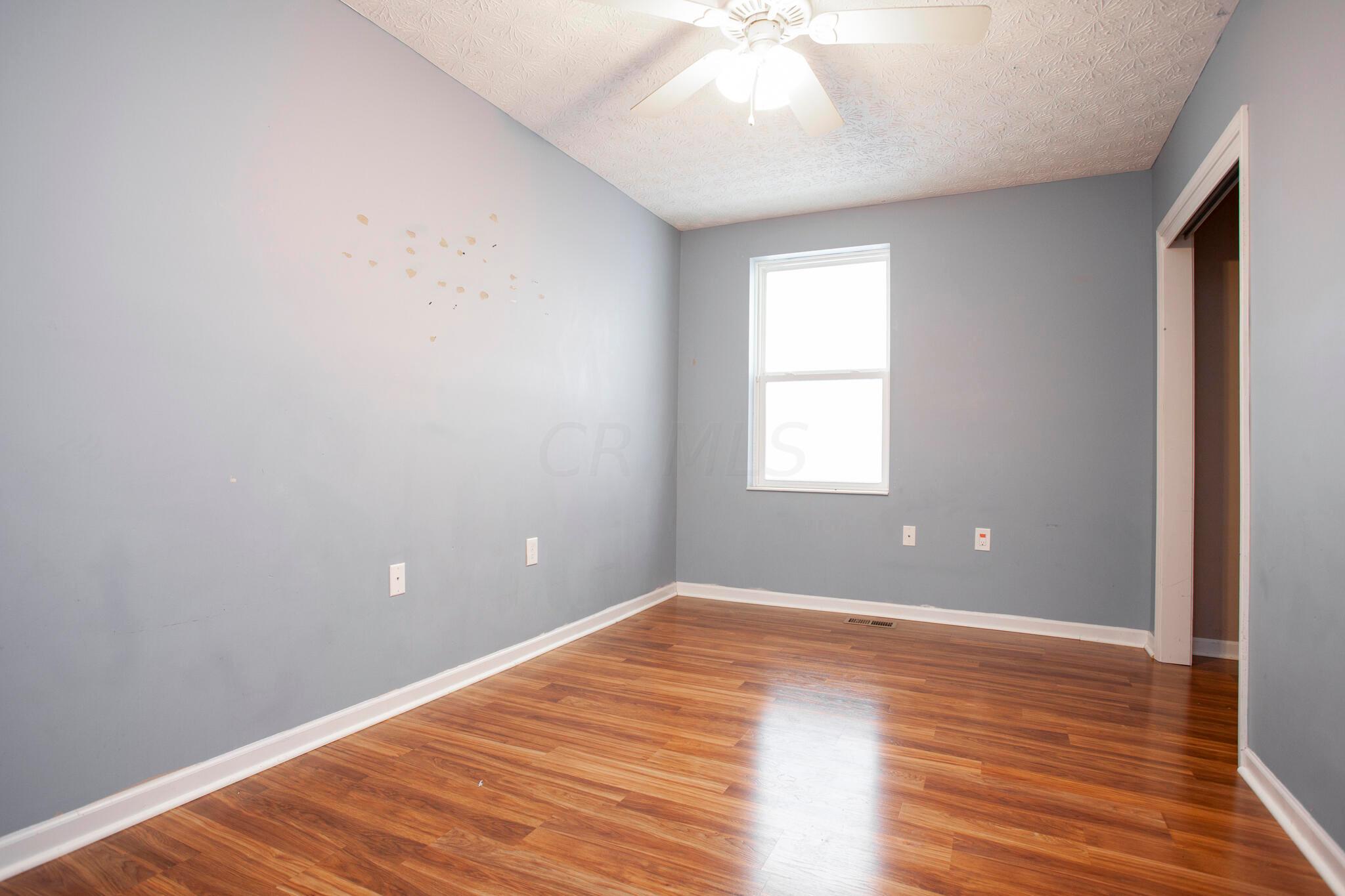929 Lockbourne Road Columbus, OH 43206 - Photo 17 of 20 Bed 2