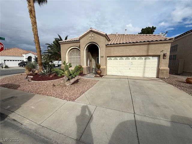 $423,500 | 1618 Redhawk Court, Henderson, NV 89074
