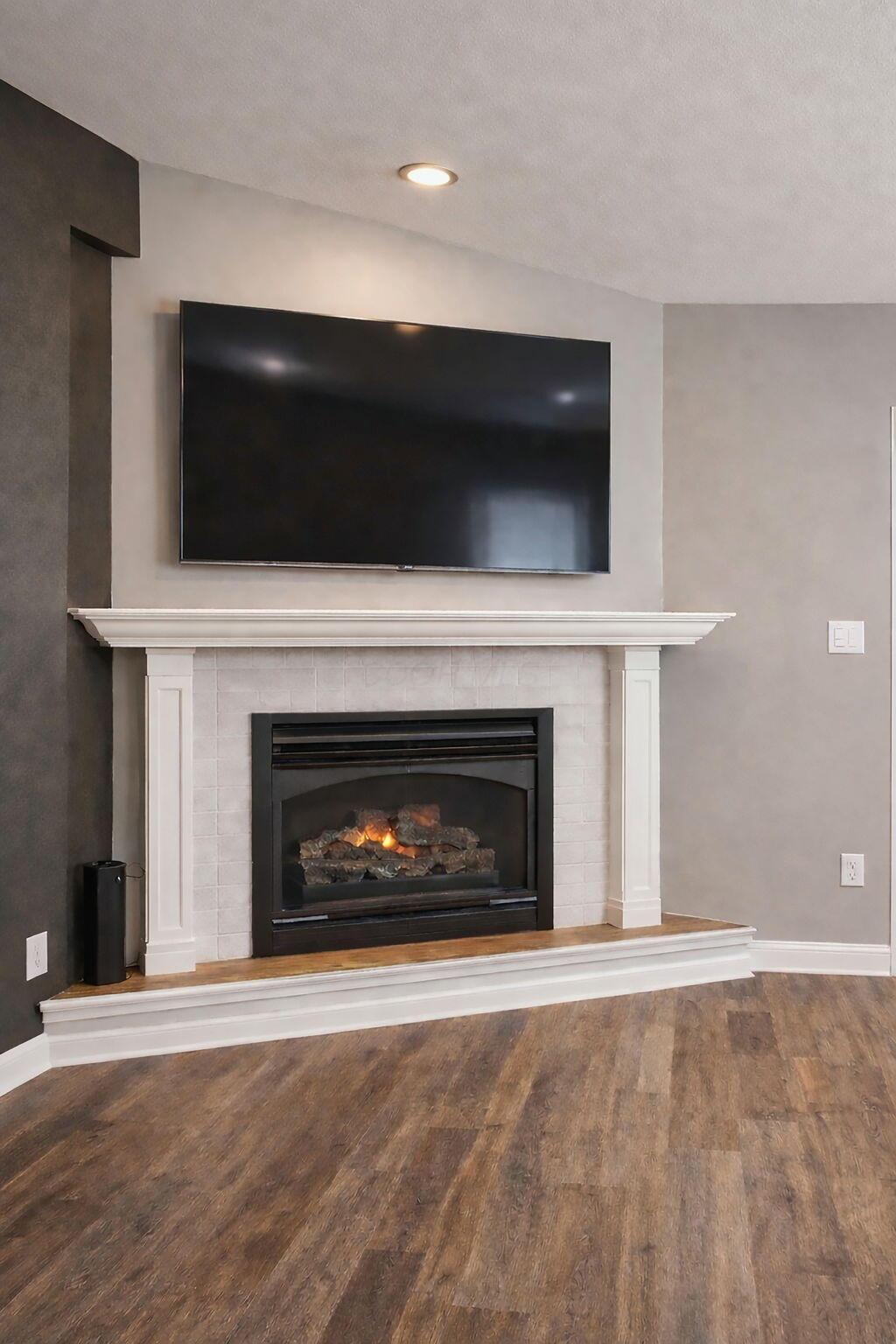 1687 Lake Drive Road Heath, OH 43056 - Photo 17 of 49 53-web-or-mls-fireplace 1