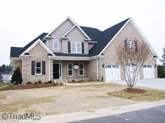 19 Springfield Drive Clemmons, NC 27012 - Photo 1 of 9 Exterior Front.