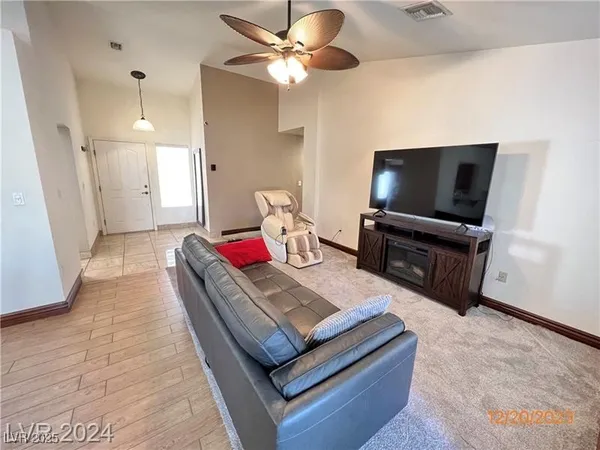 $2,200 | 9436 Quail Ridge Drive, Las Vegas, NV 89134