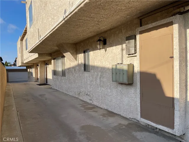 a view of an outdoor space with a street