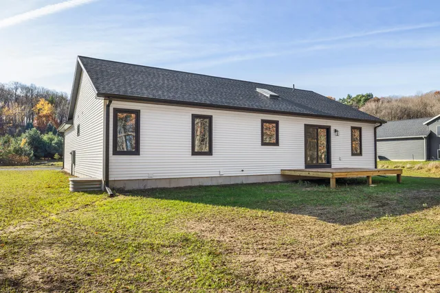 $398,500 | 20600 Rolling Hills Lane, Big Rapids, MI 49307